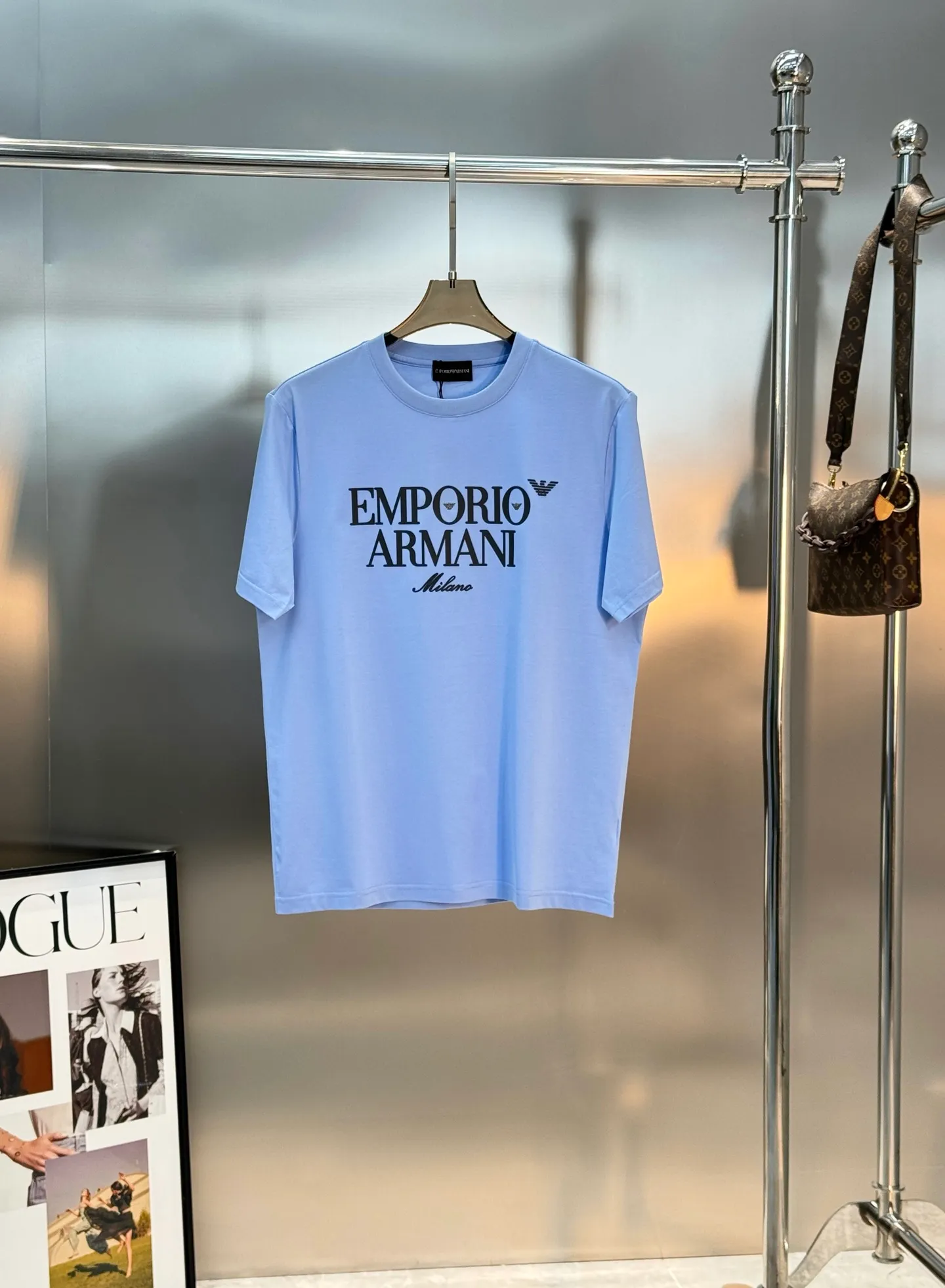 195。 190 ⚜️ARMAN* 26s New Arrival T .Classic ～ Classic . . ！ ！ 190g ， . ， Breathable ， ！ ：Black.Dark Blue. .White.Sizes：M-3XL ❗️（S 4XL ）175/140 L